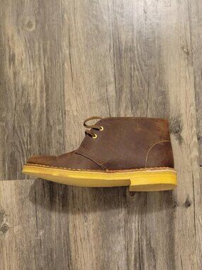 CLARKS ORIGINAL DESERT BOOTS 9.5 Woman's